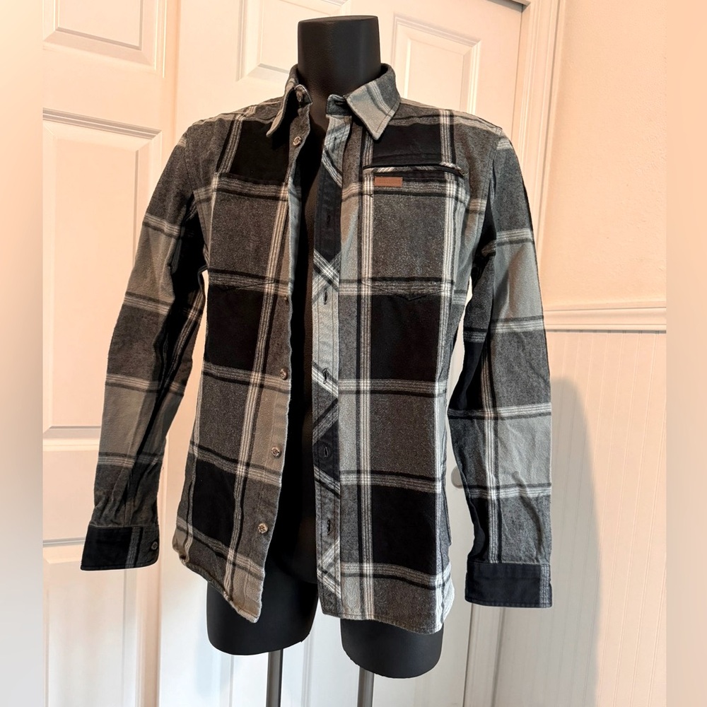 Men’s Rebel Eight flannel shirt jacket long sleeve plaid black and white large